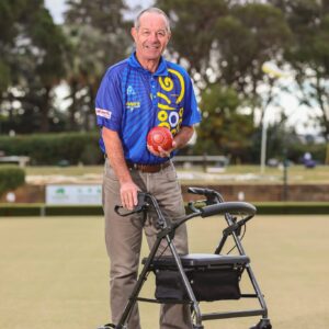 KCare Deluxe Bowls Seat Walker - Image 2