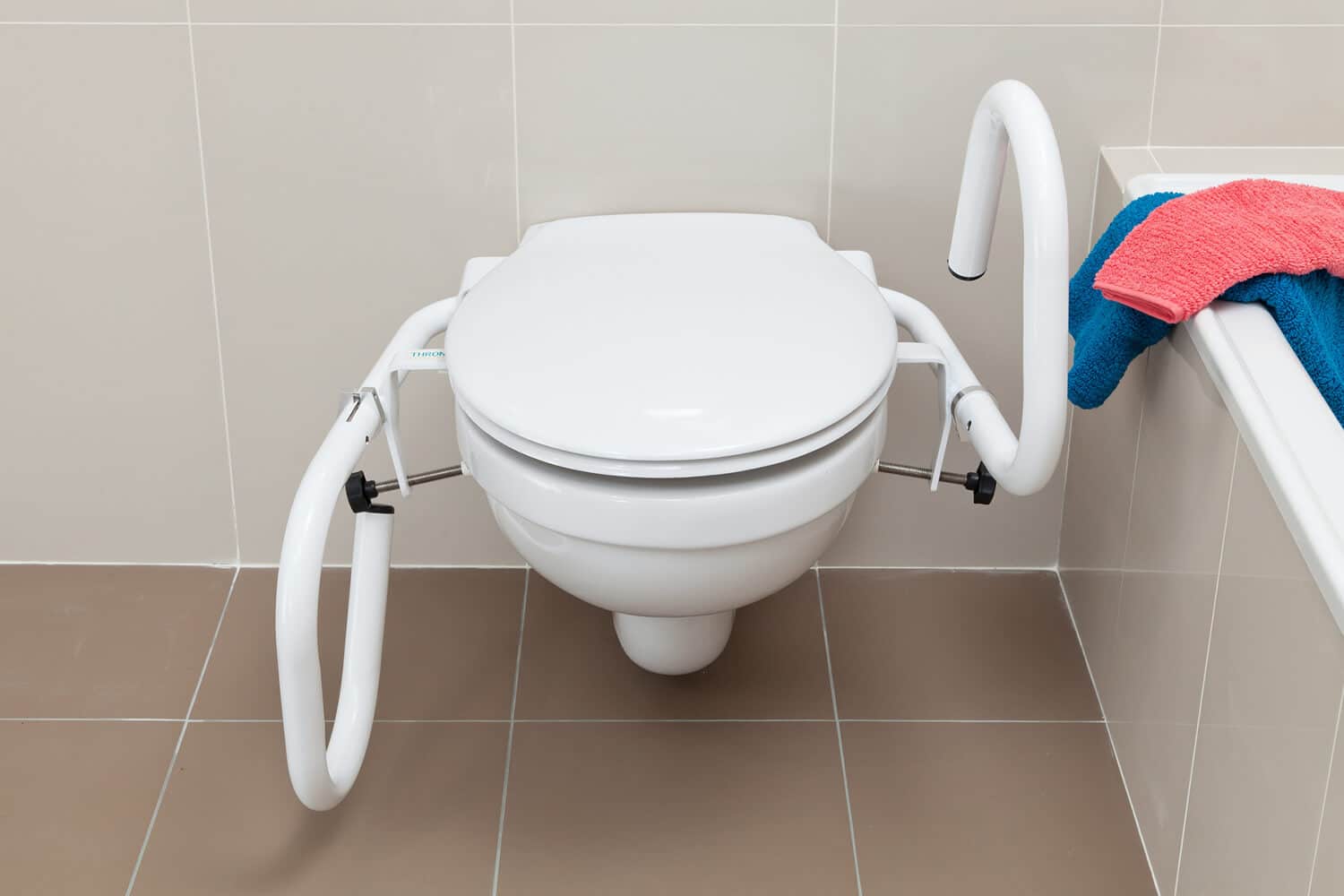 Throne Standard 3 in 1 Toilet Rails - Medimart
