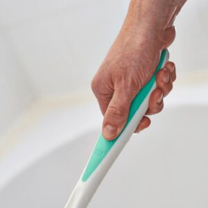 Comfi Grip Long Handled Toe Washer And Foot Brush - Image 4