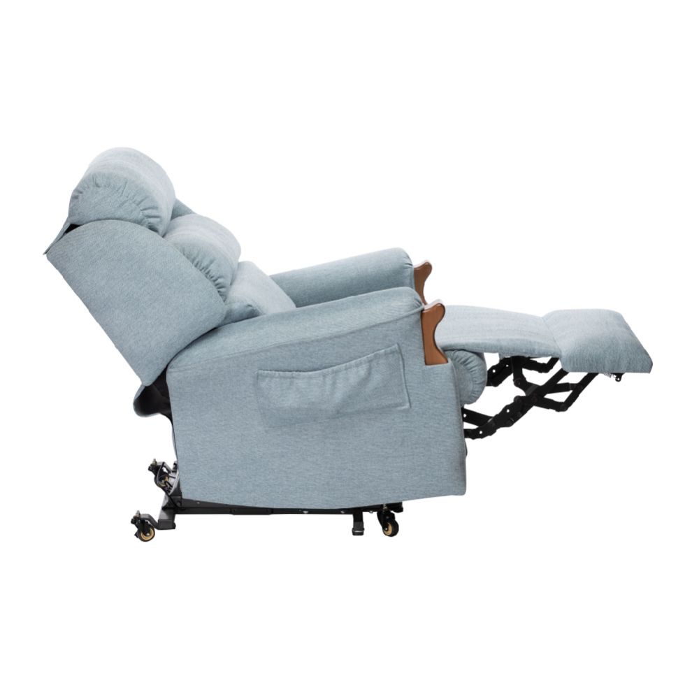 oscar-barwon-41-reclined