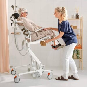 Etac Alto Electronic Mobile Shower Commode with Pan Holder - Image 4