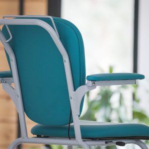 Slide n' Dine Dual Control Utility Chair - Image 2
